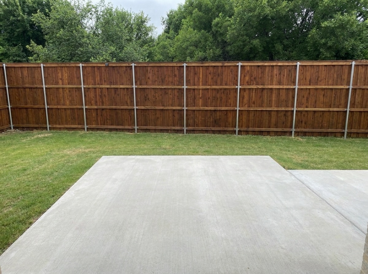 Backyard before a Legado outdoor kitchen build